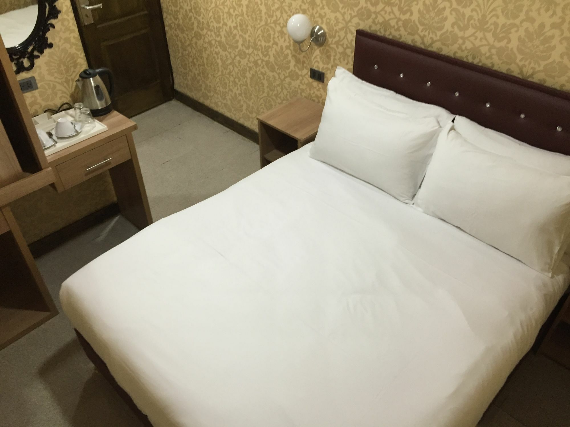 Harrys Suite Hotel Bangkok Exteriér fotografie