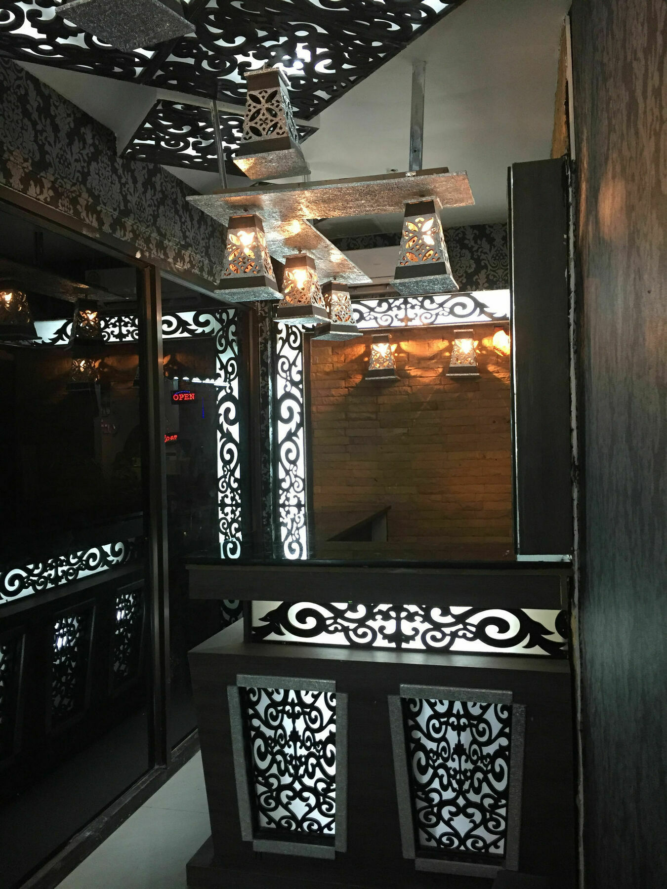 Harrys Suite Hotel Bangkok Exteriér fotografie